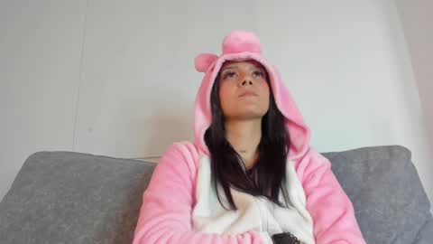 Abril jones online show from 20, 2, 2025