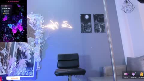 Snapshot of abril_ricci chatting on 22, 12, 2024 Abril online show from 22, 12, 2024