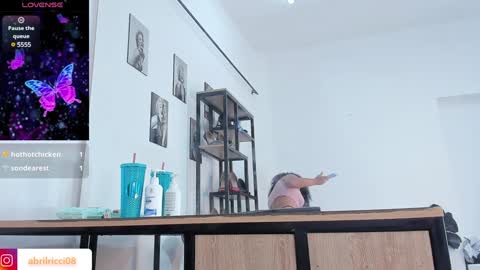 Snapshot of abril_ricci chatting on 27, 12, 2024 Abril online show from 27, 12, 2024