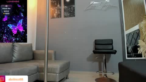 Snapshot of abril_ricci chatting on 19, 1, 2025 Abril online show from 19, 1, 2025