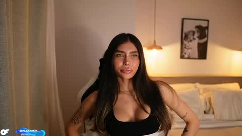 Snapshot of abril_w18 chatting on 22, 5, 2026 My name is Alexa. Please say hello I like to chat with you. If you have requests please use tip online show from 22, 5, 2026