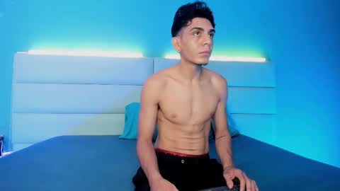 Snapshot of abrilandjulian chatting on 2, 3, 2026 Abril and Julian online show from 2, 3, 2026