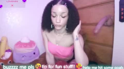 Peach online show from 3, 2, 2026