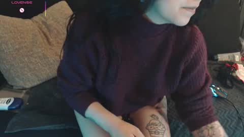 Absenta vert online show from 7, 10, 2025