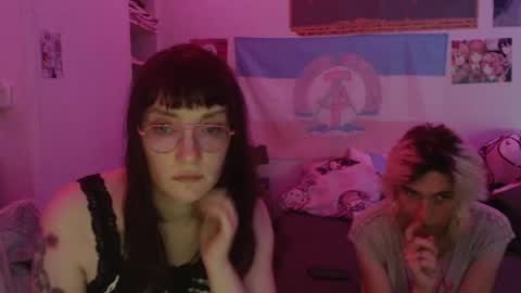 Snapshot of absintiliak chatting on 20, 5, 2026 absintiliak online show from 20, 5, 2026