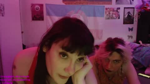 Snapshot of absintiliak chatting on 21, 5, 2026 absintiliak online show from 21, 5, 2026