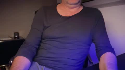 Snapshot of achtinch chatting on 16, 4, 2026 ACHTINCH online show from 16, 4, 2026