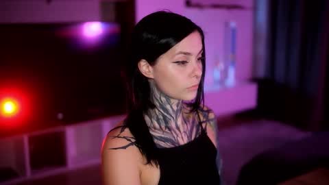 acid_pie online show from 10, 9, 2025