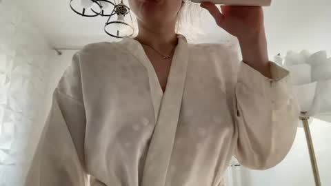Snapshot of acidmelanie chatting on 12, 7, 2026 Melanie online show from 12, 7, 2026