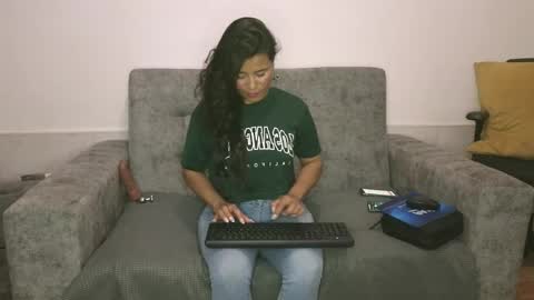 Adahira online show from 25, 3, 2026