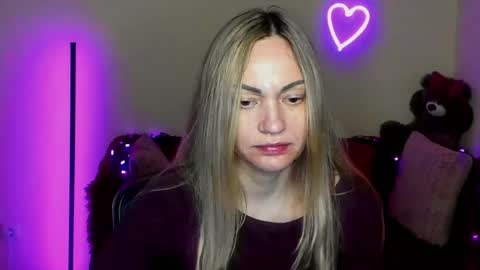 Adalina online show from 4, 4, 2026