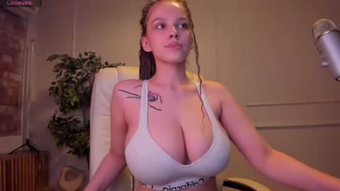 Adalyn online show from 13, 6, 2026