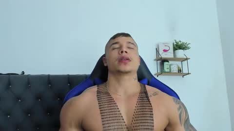 adam boss online show from 13, 2, 2026