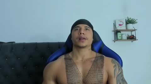 adam boss online show from 26, 3, 2026