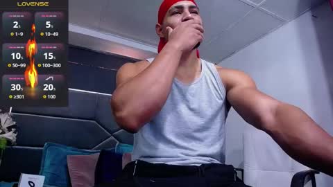 adam_fit19cm online show from 25, 11, 2025