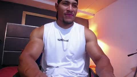 adam_fit19cm online show from 16, 4, 2026