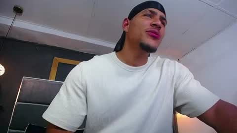adam_fit19cm online show from 23, 7, 2026
