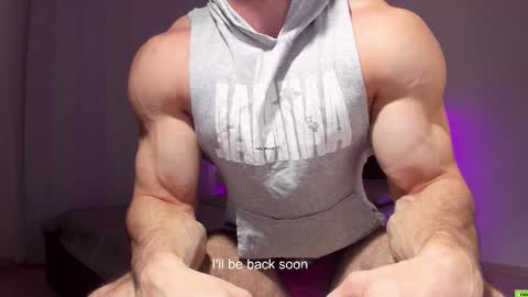 Snapshot of adam_muscle_ chatting on 30, 9, 2025 Adam online show from 30, 9, 2025
