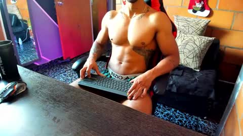 Adam Valencia online show from 8, 1, 2025