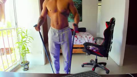 Adam Valencia online show from 7, 10, 2025