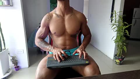 Adam Valencia online show from 3, 12, 2025