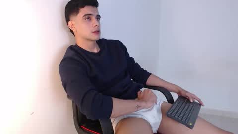 Hello guys excuse my absence I will be absent for several days for health reasons I hope you understand thank you very much. online show from 9, 10, 2025