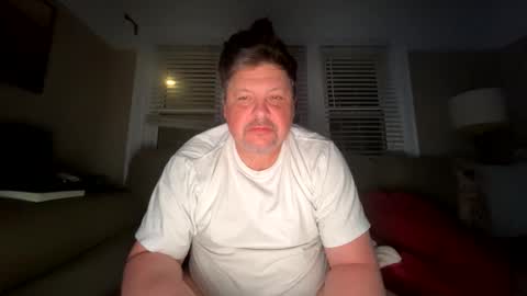 Snapshot of adamd215 chatting on 20, 4, 2026 adamd215 online show from 20, 4, 2026