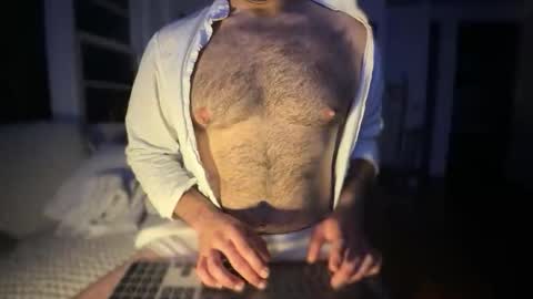 Snapshot of adameast000 chatting on 19, 4, 2026 Adam online show from 19, 4, 2026