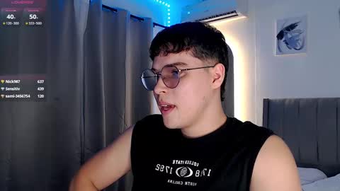 Snapshot of adan___tyler chatting on 16, 10, 2025 adan___tyler online show from 16, 10, 2025
