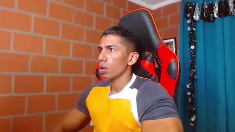 Adan Sin online show from 5, 12, 2024