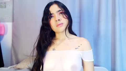  Adara Johnson  online show from 7, 11, 2025