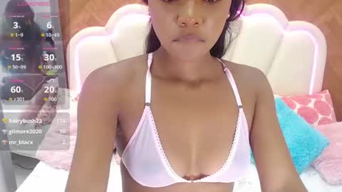 Snapshot of adarose_ chatting on 11, 6, 2026 adarose_ online show from 11, 6, 2026