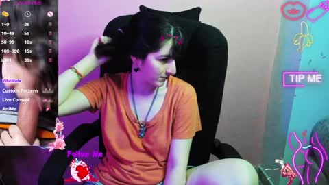Addict Couple online show from 25, 1, 2025