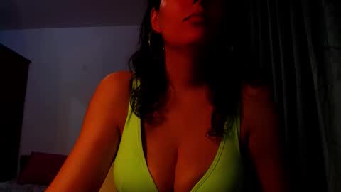 amy        online show from 16, 4, 2026