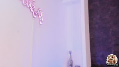 A D D I S O N  online show from 7, 3, 2025