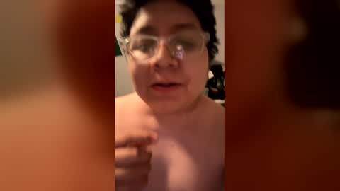 Snapshot of addmeifuqant chatting on 13, 5, 2026 addmeifuqant online show from 13, 5, 2026