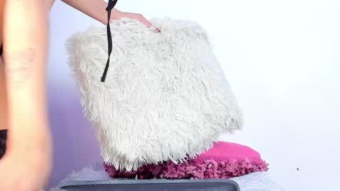 Snapshot of adelarangel chatting on 19, 1, 2025 Adela Rangel START Mon to Sat from 3pm - 9pm COL time online show from 19, 1, 2025