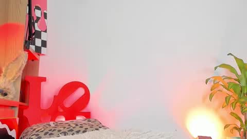 Snapshot of adelarangel chatting on 19, 11, 2025 Adela Rangel START Mon to Sat from 3pm - 9pm COL time online show from 19, 11, 2025