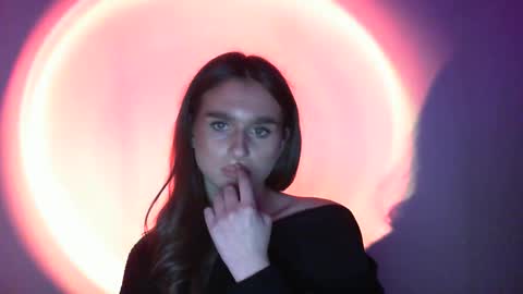 Adele Amore online show from 15, 2, 2025