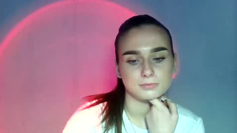 Adele Amore online show from 24, 2, 2025