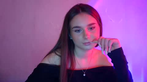 Adele Amore online show from 11, 3, 2025