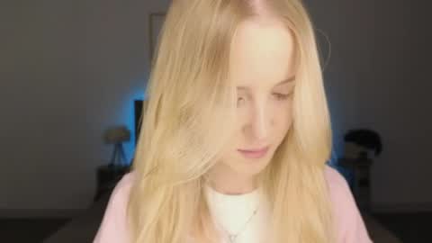 Snapshot of adele_armas chatting on 16, 5, 2026 Adele online show from 16, 5, 2026
