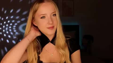 Snapshot of adele_armas chatting on 11, 6, 2026 Adele online show from 11, 6, 2026