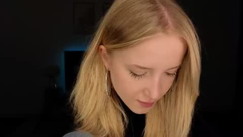Snapshot of adele_armas chatting on 17, 6, 2026 Adele online show from 17, 6, 2026