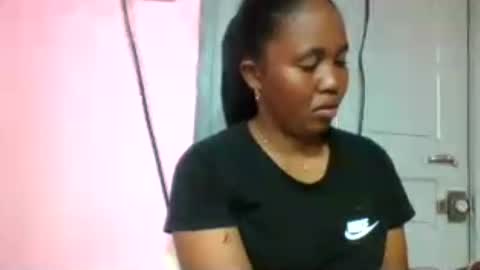 Snapshot of adelealy chatting on 9, 7, 2026 adelealy online show from 9, 7, 2026