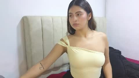 adellein foxx online show from 9, 7, 2026