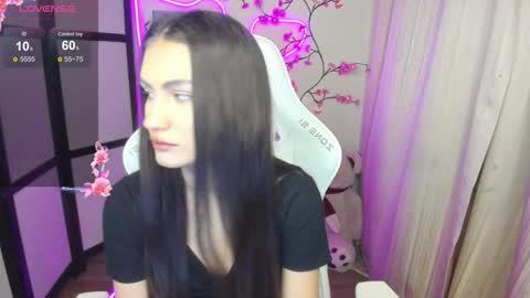 Adel online show from 25, 11, 2025