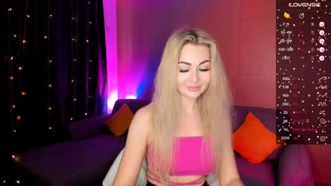 Snapshot of adeleroberts chatting on 20, 2, 2025 Adele online show from 20, 2, 2025