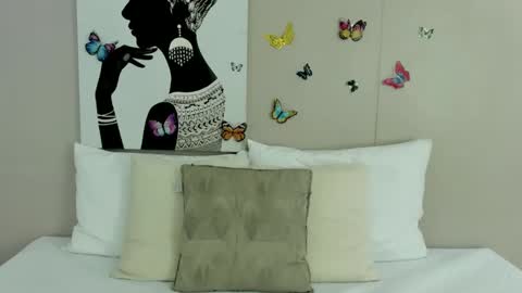 Adele Smithh online show from 20, 11, 2025