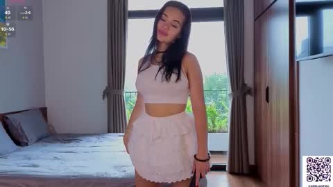 Adelia online show from 13, 10, 2025